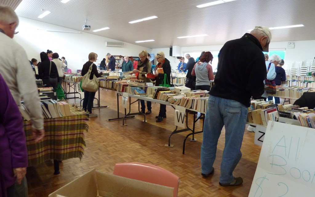 Avid readers flowed through the Pater Noster parish hall, browsing hundreds of books at the parish’s annual book fair. Requiring little financial outlay, the event has been highly successful over the past four years. PHOTO: Merv Bond