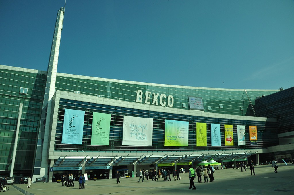 The 10th General Assembly of the World Council of Churches began its work at the Bexco convention center in Busan.