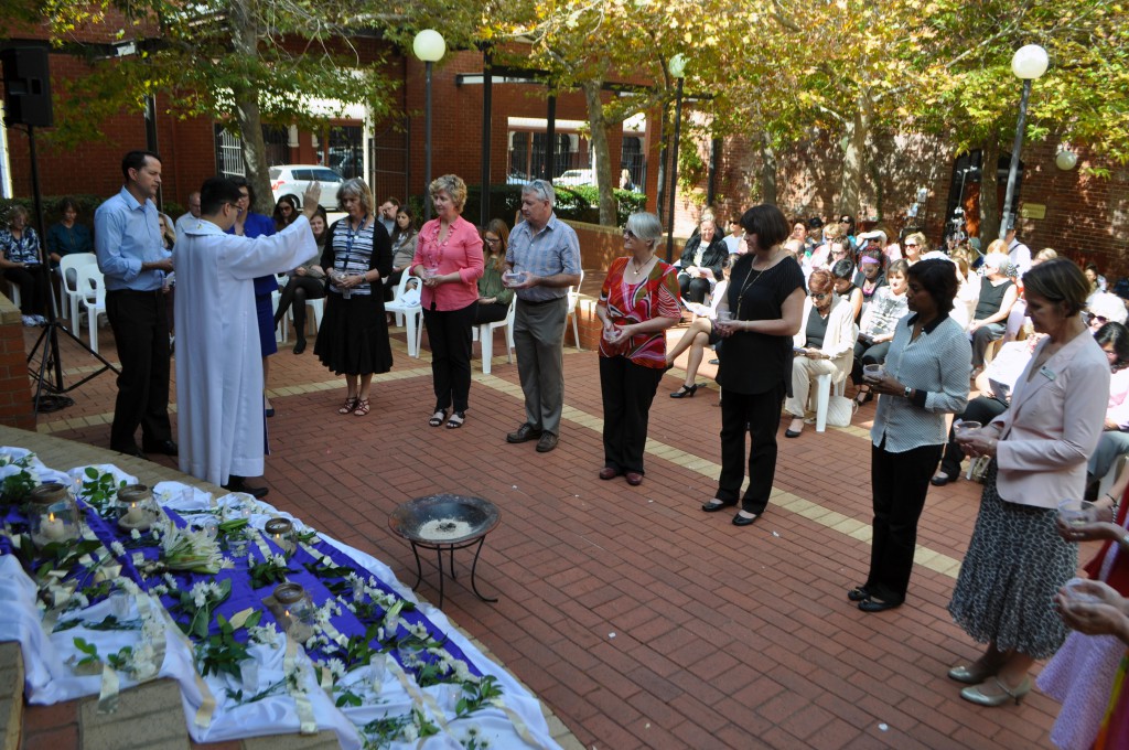 Hosted by the School of Arts & Sciences on 16 April 2014, the ceremony saw students’ hands blessed by Campus Chaplain, Fr Andrew Chen, and academic staff before embarking on their first practicum for the year. PHOTO: UNDA