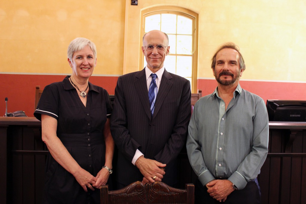 Dr Joan Squelch, Assistant Dean of the School of Law, Fremantle; Professor Robert Klonoff; and Professor Doug Hodgson in the Justice Owen Moot Court. PHOTO: UNDA