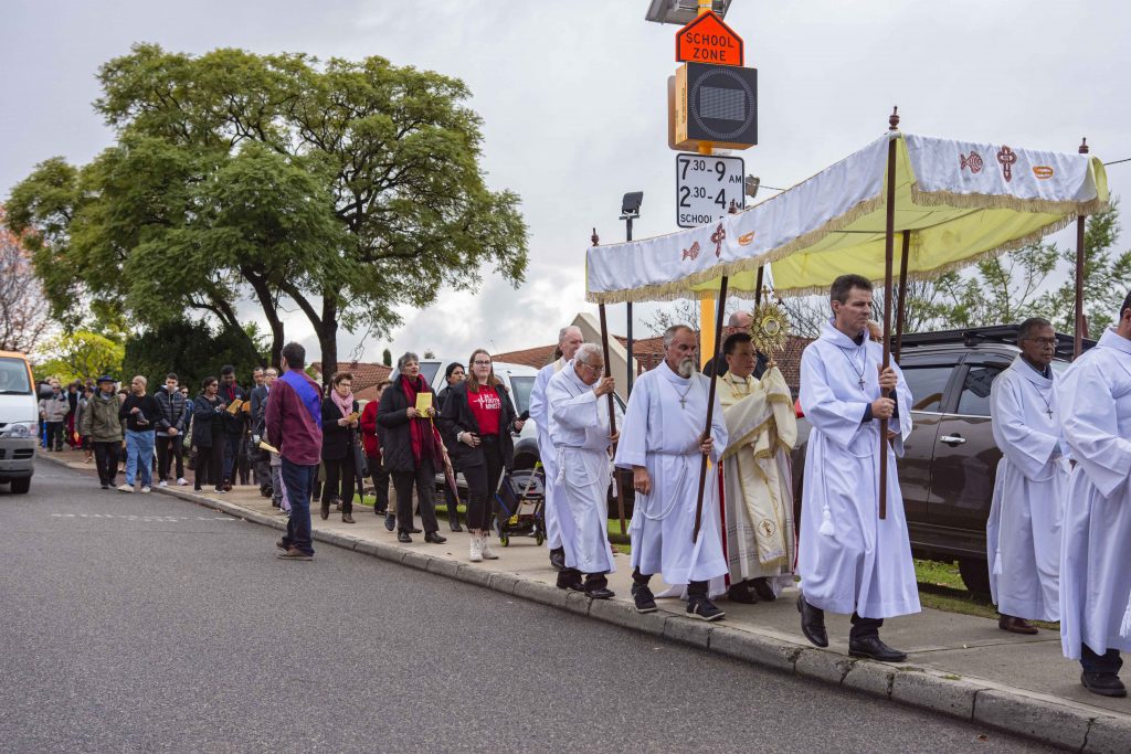 The procession makes its way down Hamilton Street, Bassendean, before turning off onto Old Perth Road and entering the town centre. Photo: Eric Martin.