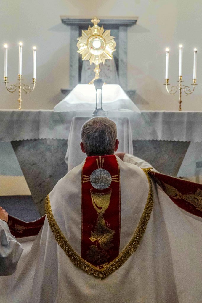Archbishop Timothy Costelloe SDB led Eucharistic Adoration as part of National Vocations Awareness Week across Australia on 7 August. Photo: Josh Low.