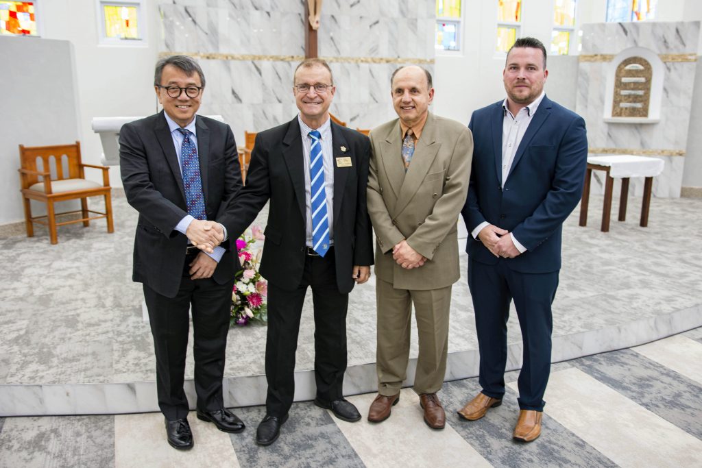 Councillors led their dignatas to the event. Photo: Eric Martin.